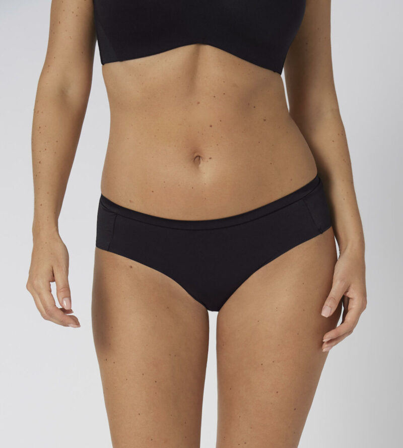 , Triumph BODY MAKE-UP SOFT TOUCH Hipster EX black, Lingerie By M