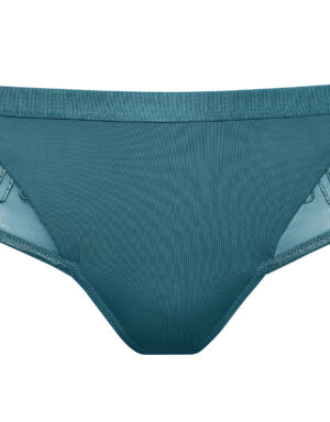 Lisca IVONNE slip Baltic Ocean