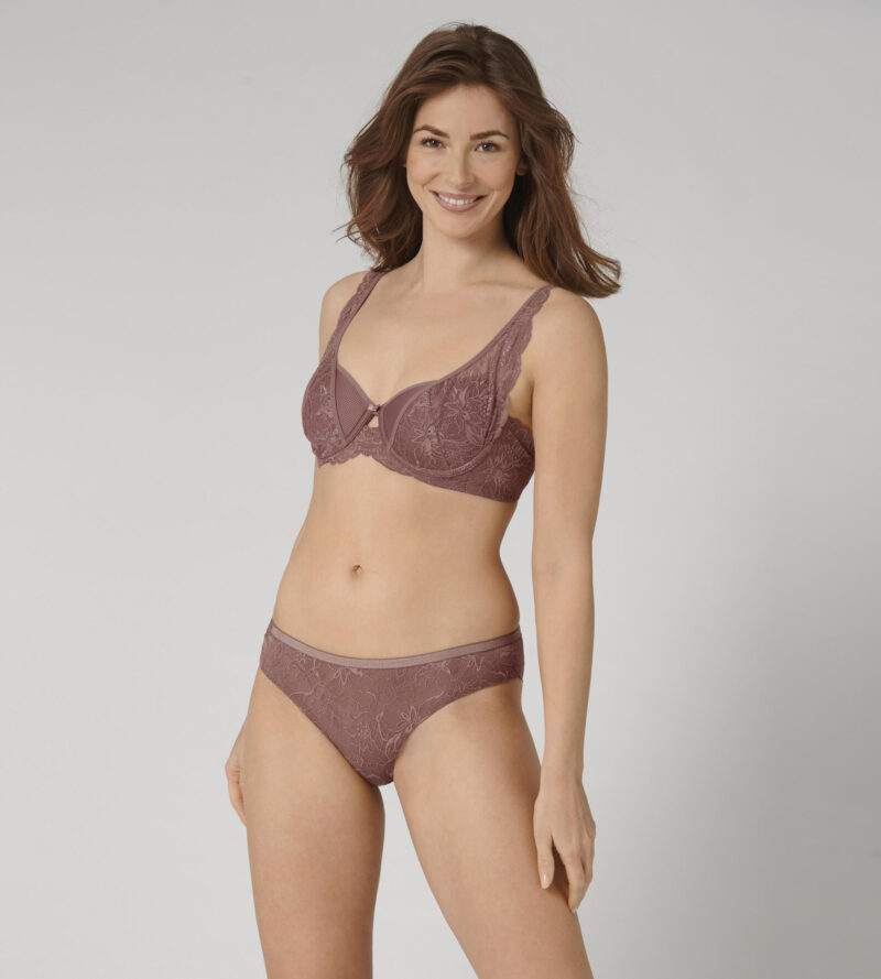 TARGETPATH:/Triumph/AW21/Ecom Triumph AMOURETTE CHARM Brazilian01 Rose Brown | Lingerie By M